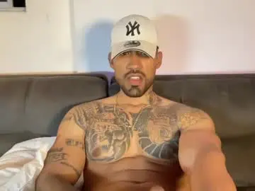 Chaturbate Free Live Porn of myke_esthetic