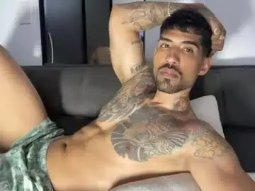 Chaturbate Best live sex cam show of myke_esthetic