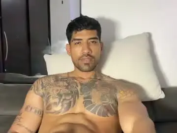 Chaturbate Nude Webcam of myke_esthetic
