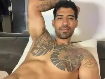 Chaturbate Best live sex cam show of myke_esthetic