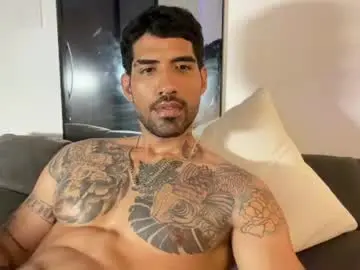 Chaturbate Free Porn Cam of myke_esthetic