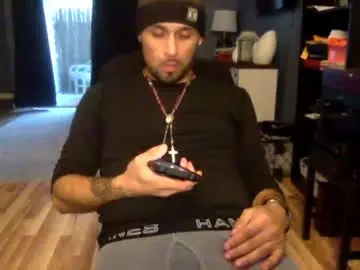 Chaturbate Free Porn Cam of ryansrarities93