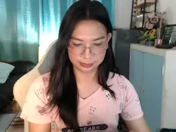 Chaturbate Sex Cam of urwetasianprincessxx