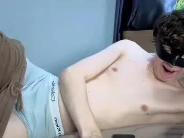 Chaturbate Free Porn Cam of doedeeer