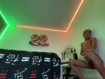 Chaturbate Adult Webcams of alejo_cute