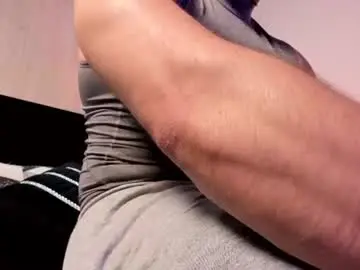 Chaturbate Nude Webcam of alex_wolf05