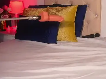 Chaturbate Nude Webcam of caroline_adams_