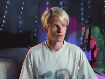 Chaturbate Live Sex Cam of jack_frozt