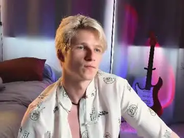 Chaturbate Live Sex Cam of jack_frozt