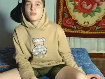 Chaturbate Live Sex Cam of makell_bundchen