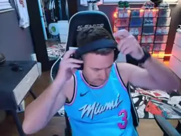 Chaturbate Adult Video Chat of basketballjerseygang