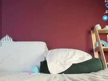 Chaturbate Live Sex Cam of honey_pinkgreen