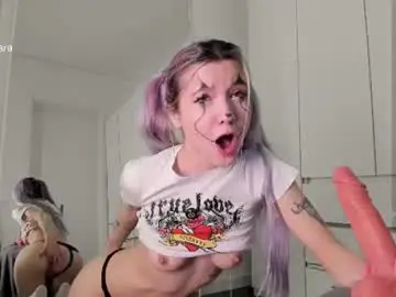 Chaturbate Free Live Porn of honey_pinkgreen
