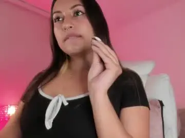 Chaturbate Live Sex Cam of isisdream_