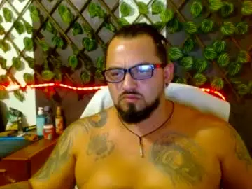 Chaturbate Best live sex cam show of mr_wolf46