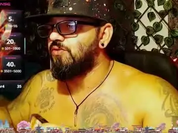 Chaturbate Free Porn Cam of mr_wolf46
