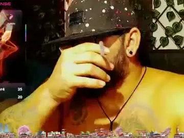 Chaturbate Free Porn Cam of mr_wolf46