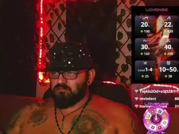 Chaturbate Live Sex Cam of mr_wolf46