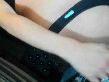 Chaturbate Adult Video Chat of aliyahdeluxx