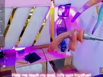 Chaturbate Live Sex Cam of luna_naughty1