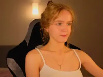Chaturbate Watch Live Sex Cams of sue_dream