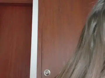 Chaturbate Sex Chat of sweetlove_243