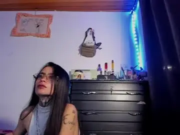 Chaturbate Live Porn of kellyandkataleya