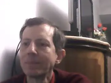 Chaturbate Nude Webcam of lucianoaxel