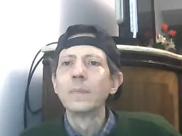 Chaturbate Best live sex cam show of lucianoaxel