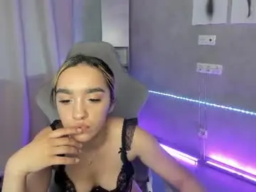 Chaturbate Sex Cam of barbara_rogers