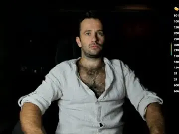 Chaturbate Best live sex cam show of crissstud