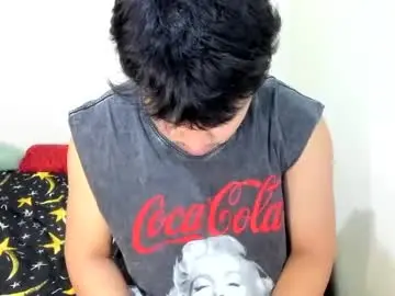 Chaturbate Live Sex Cam of jamesthebigcockxxx