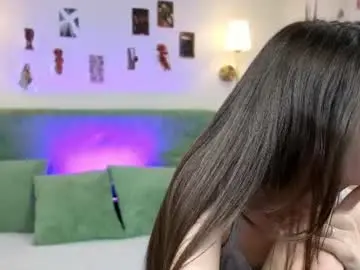 Chaturbate Sex Cam of kiara_lazy