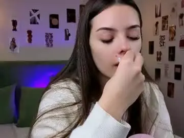 Chaturbate Sex Cam of kiara_lazy