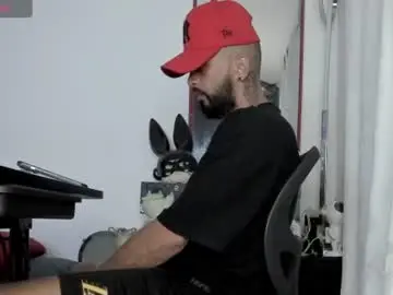Chaturbate Live Sex of martn_1