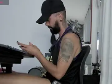 Chaturbate Adult Webcam of martn_1