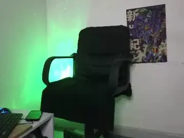 Chaturbate Watch Live Sex Cams of andy_love97