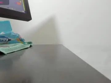 Chaturbate Live Sex Cam of ellascott7