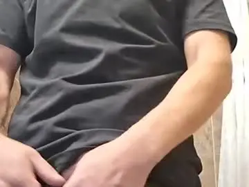 Chaturbate Free Live Porn of explosive_andyy