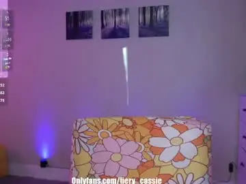 Chaturbate Live Sex Cam of fiery_redhead