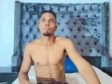 Chaturbate Free Live Porn of leo_fiocchi1