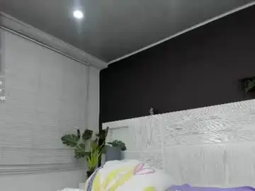 Chaturbate Best live sex cam show of mylleana