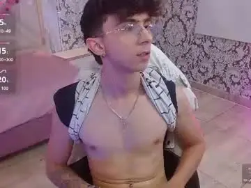 Chaturbate Adult Video Chat of peter_tay