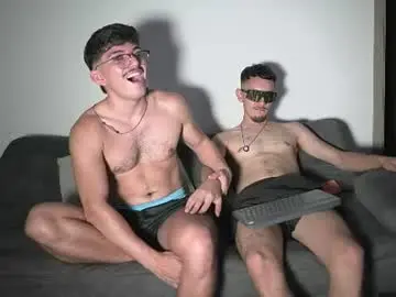 Chaturbate Free Porn Cam of simoon_01