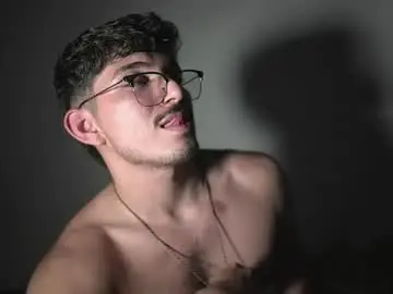 Chaturbate Private Sex Chat of simoon_01