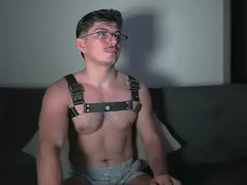 Chaturbate Live Sex of simoon_01