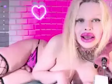 Chaturbate Adult Webcams of tanyangel90