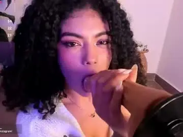 Chaturbate Free Porn Cam of miss_curazao
