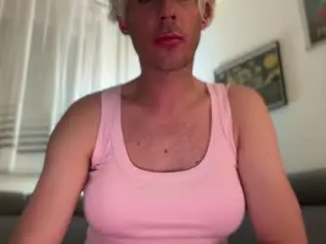 Chaturbate Free Porn Cam of mrmooser42