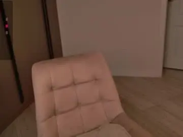 Chaturbate Live Sex Cam of bella__sss